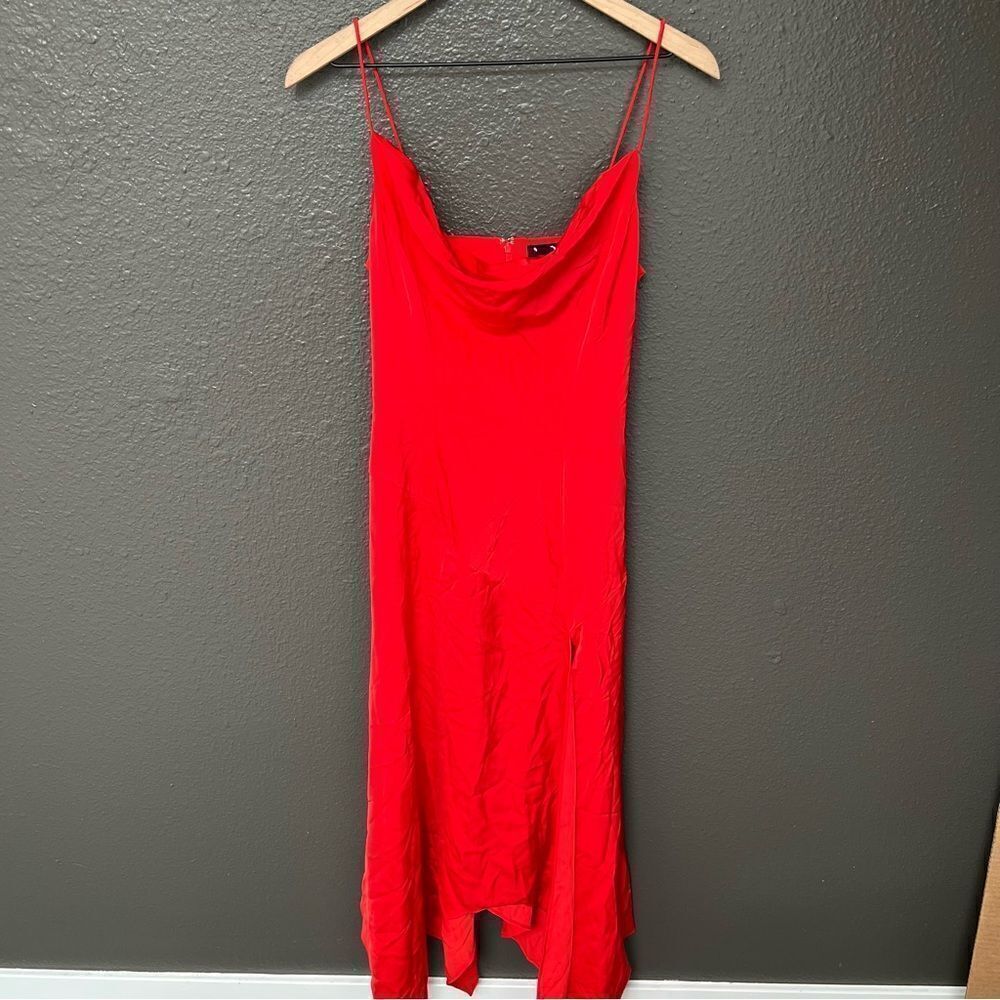 *small scrape* NWOT Revolve x NBD Teodora Gown in Red | Size S - Picture 5 of 13